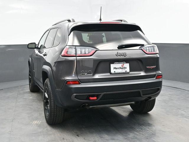 used 2019 Jeep Cherokee car, priced at $17,978