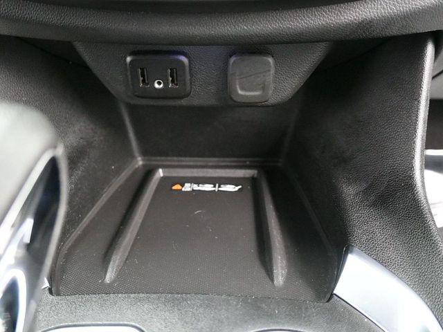 used 2023 Chevrolet Traverse car, priced at $23,801