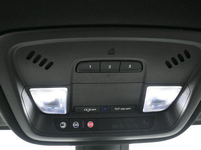 used 2023 Chevrolet Traverse car, priced at $23,801