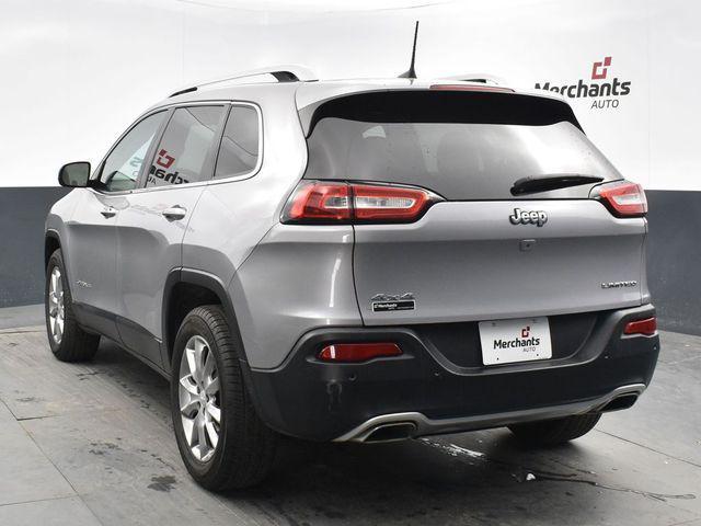used 2018 Jeep Cherokee car, priced at $19,665