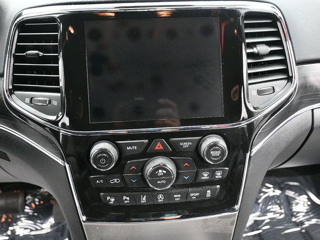 used 2021 Jeep Grand Cherokee car, priced at $19,884