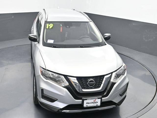 used 2019 Nissan Rogue car, priced at $15,824