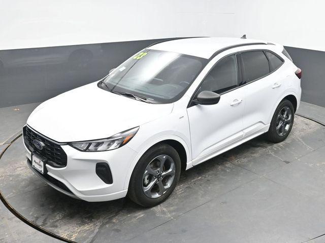 used 2023 Ford Escape car, priced at $20,991