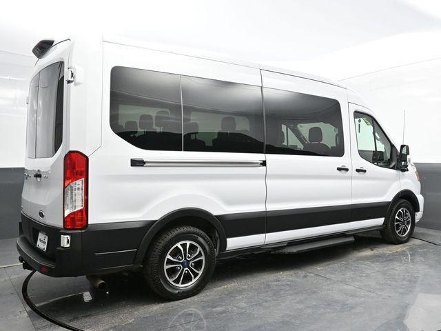 used 2022 Ford Transit-350 car