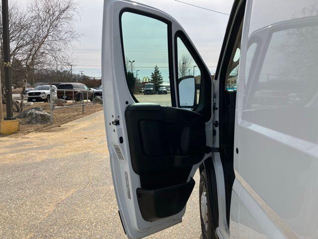 used 2023 Ram ProMaster 2500 car, priced at $29,400