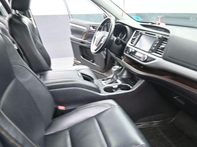 used 2019 Toyota Highlander Hybrid car, priced at $24,278