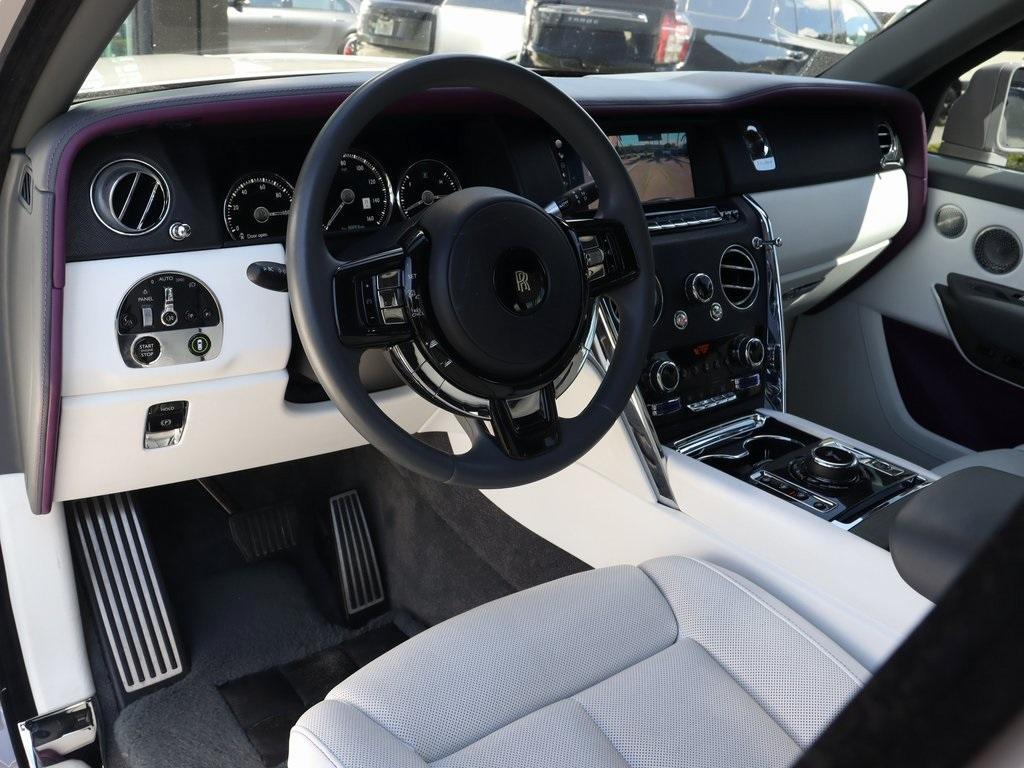 used 2021 Rolls-Royce Cullinan car, priced at $279,990