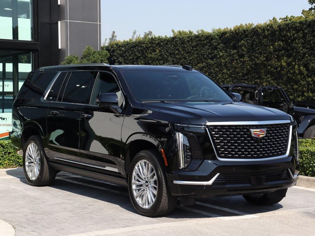 used 2025 Cadillac Escalade ESV car, priced at $125,990