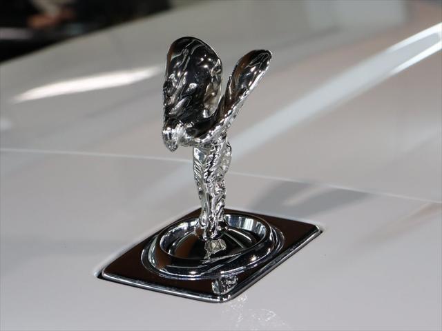 used 2022 Rolls-Royce Cullinan car, priced at $308,900