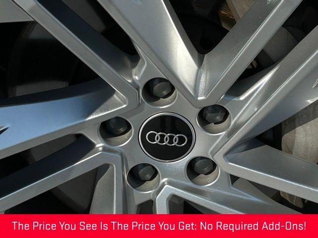 used 2022 Audi Q7 car, priced at $33,911