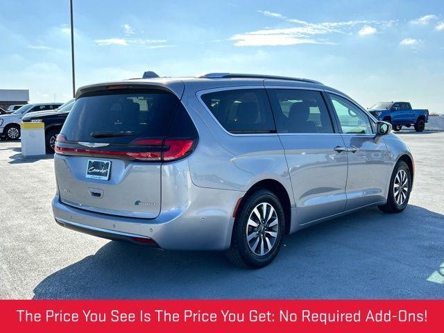 used 2021 Chrysler Pacifica Hybrid car, priced at $21,988