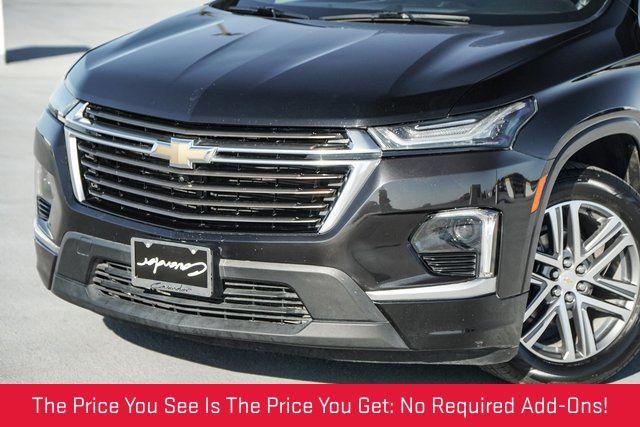 used 2022 Chevrolet Traverse car, priced at $29,988