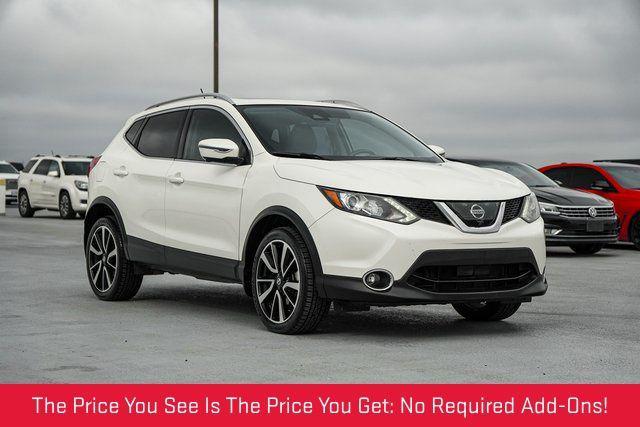 used 2017 Nissan Rogue Sport car, priced at $15,288