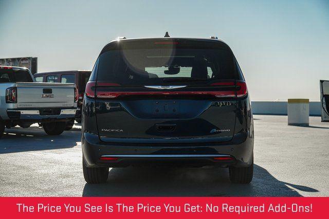 used 2022 Chrysler Pacifica car, priced at $33,788