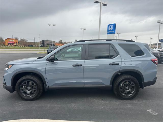 new 2025 Honda Pilot car, priced at $51,250