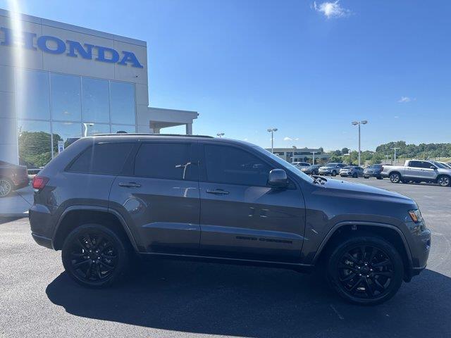 used 2021 Jeep Grand Cherokee car, priced at $17,988