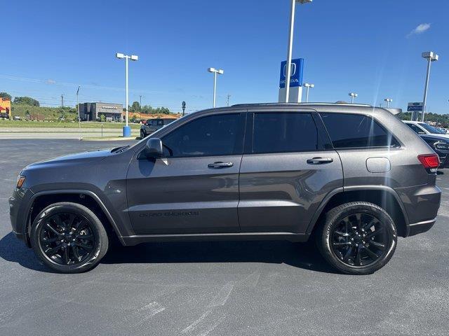 used 2021 Jeep Grand Cherokee car, priced at $17,988