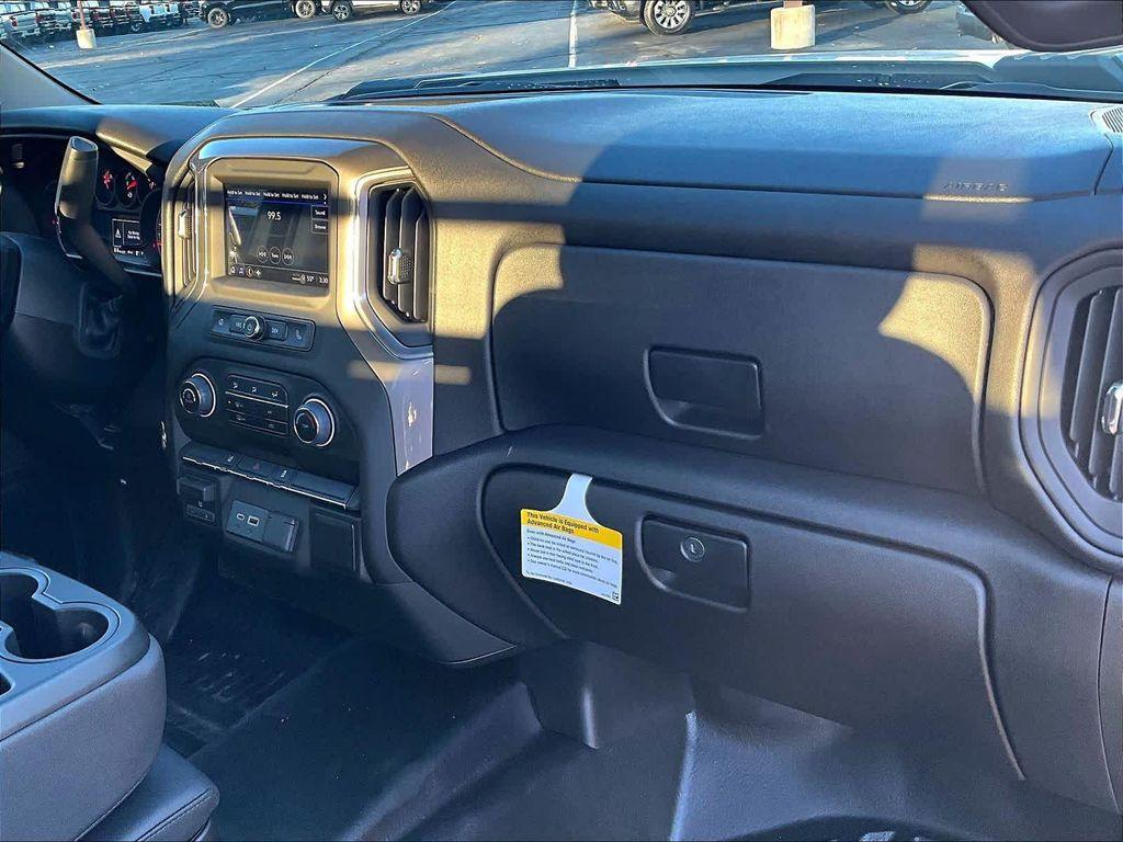 new 2025 Chevrolet Silverado 3500 car, priced at $51,553