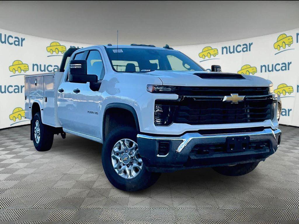 new 2025 Chevrolet Silverado 3500 car, priced at $51,553