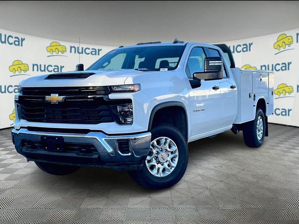 new 2025 Chevrolet Silverado 3500 car, priced at $51,553