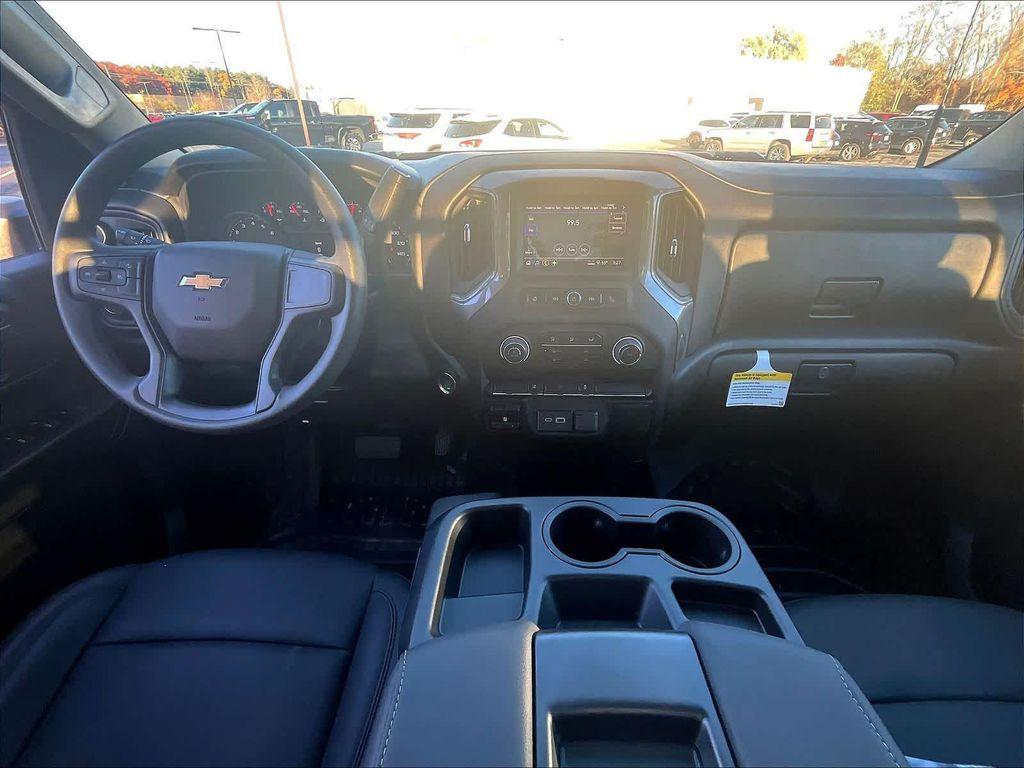 new 2025 Chevrolet Silverado 3500 car, priced at $51,553