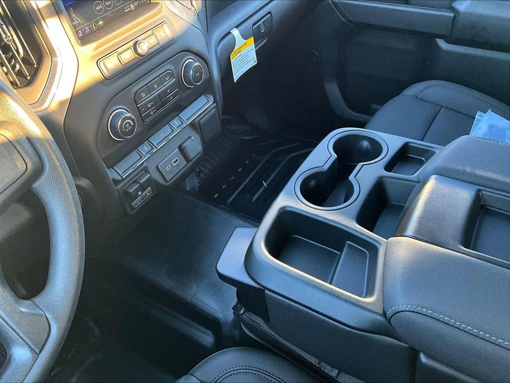 new 2025 Chevrolet Silverado 3500 car, priced at $51,553