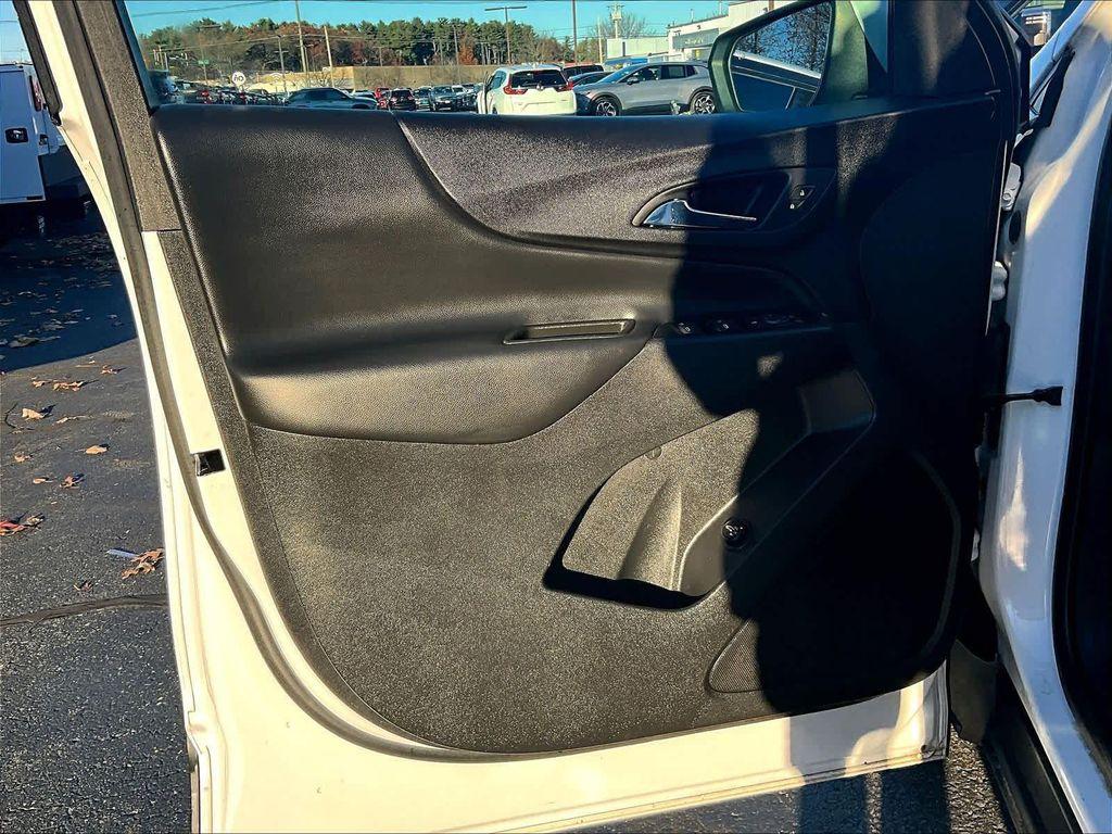 used 2020 Chevrolet Equinox car, priced at $14,998