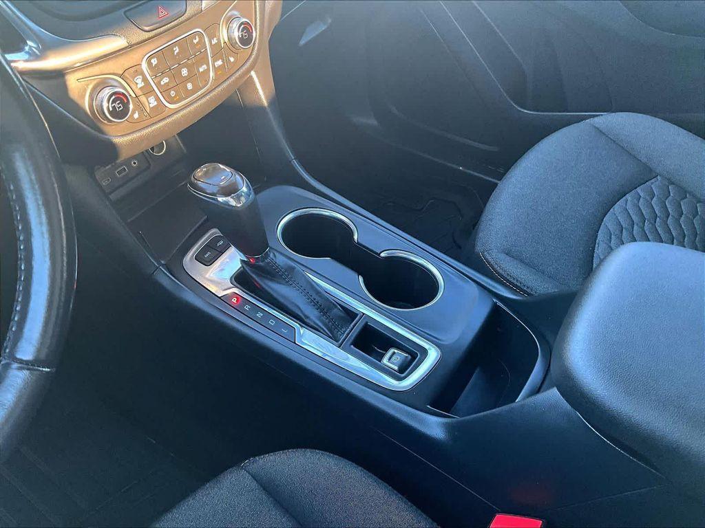 used 2020 Chevrolet Equinox car, priced at $14,998