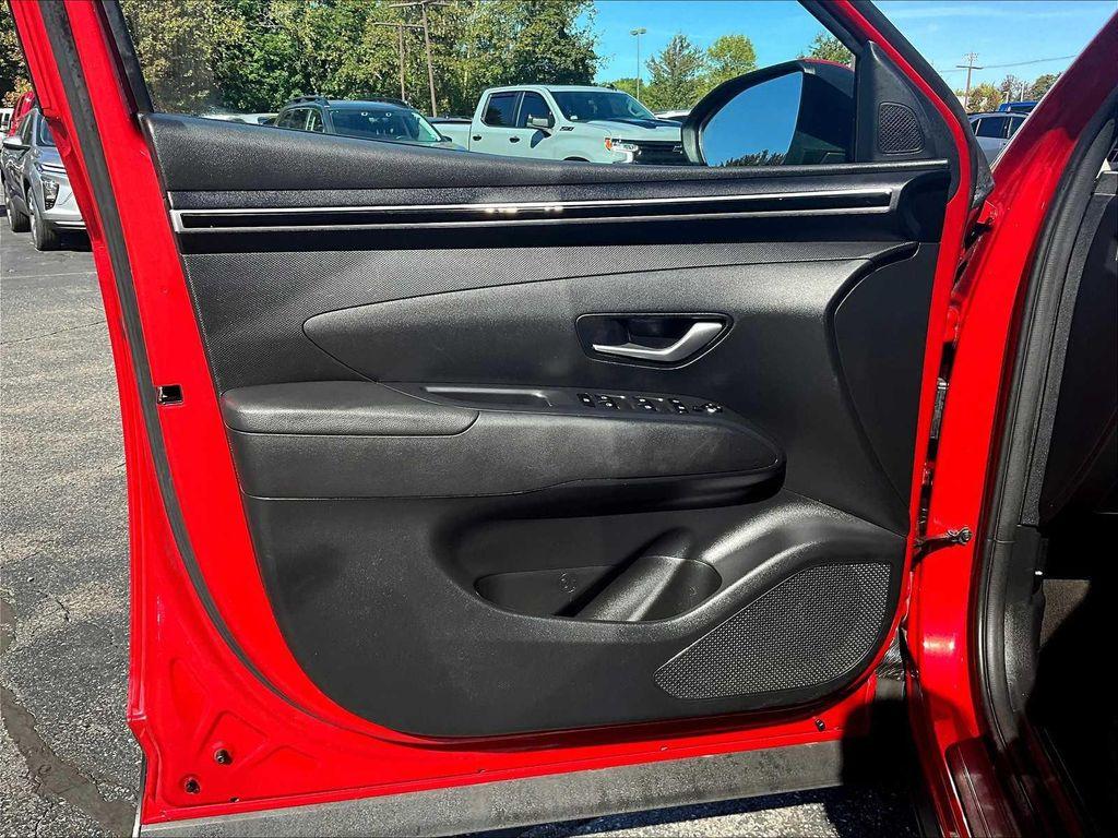 used 2022 Hyundai Tucson car, priced at $22,817