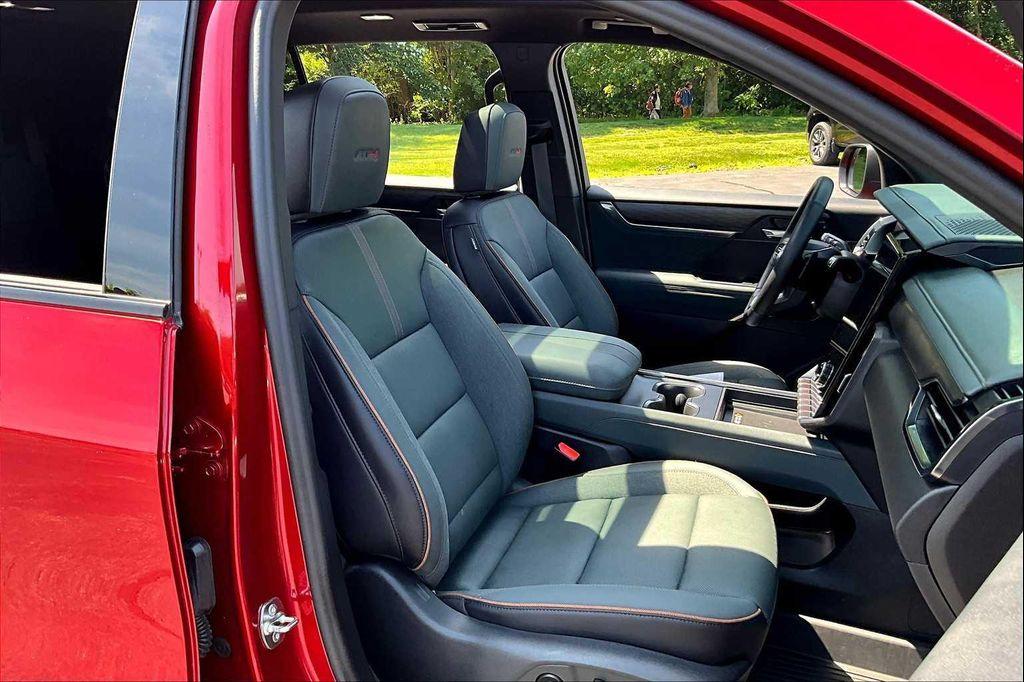 used 2024 GMC Acadia car, priced at $44,195