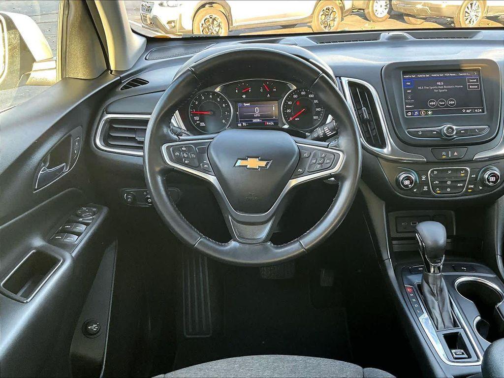 used 2022 Chevrolet Equinox car, priced at $21,959