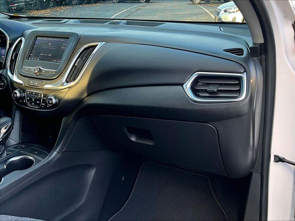 used 2022 Chevrolet Equinox car, priced at $21,959