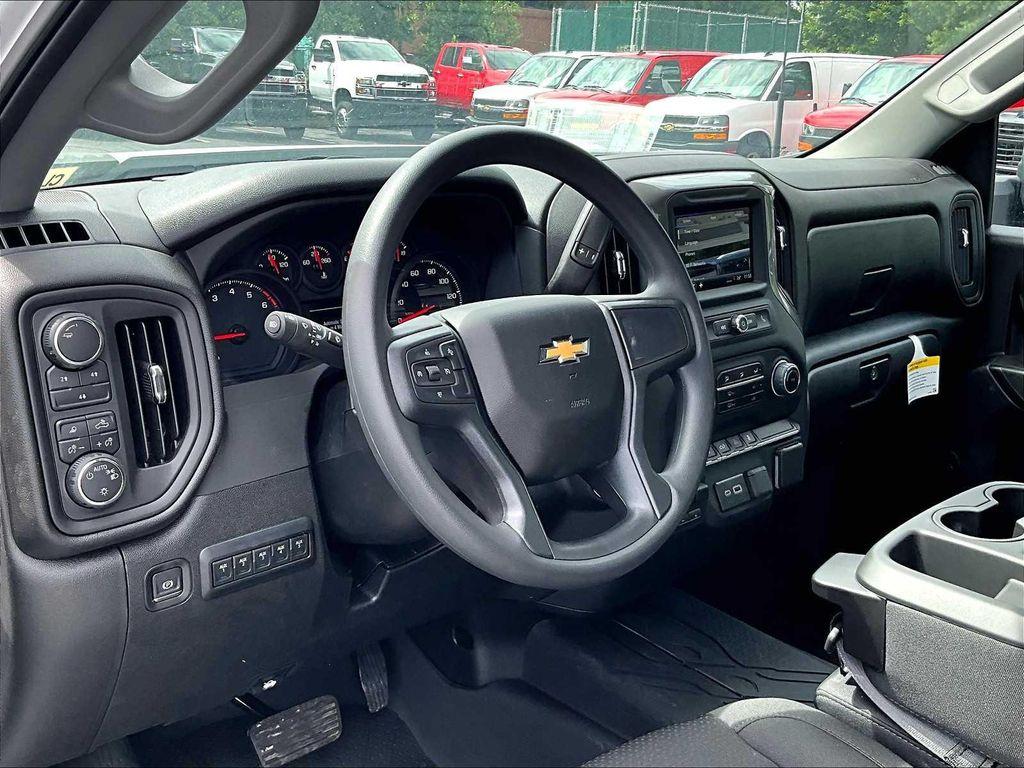 new 2025 Chevrolet Silverado 2500 car, priced at $52,860