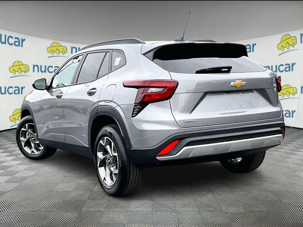 new 2025 Chevrolet Trax car, priced at $23,690