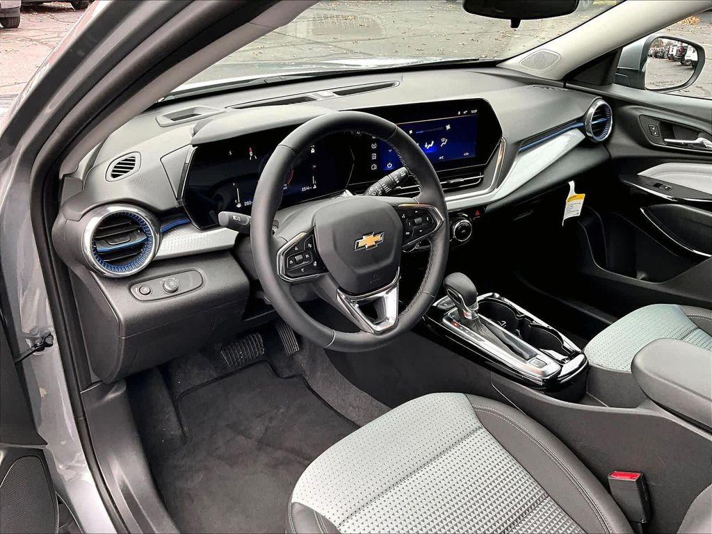 new 2025 Chevrolet Trax car, priced at $23,690