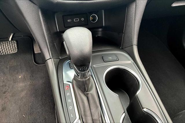 used 2022 Chevrolet Equinox car, priced at $22,995