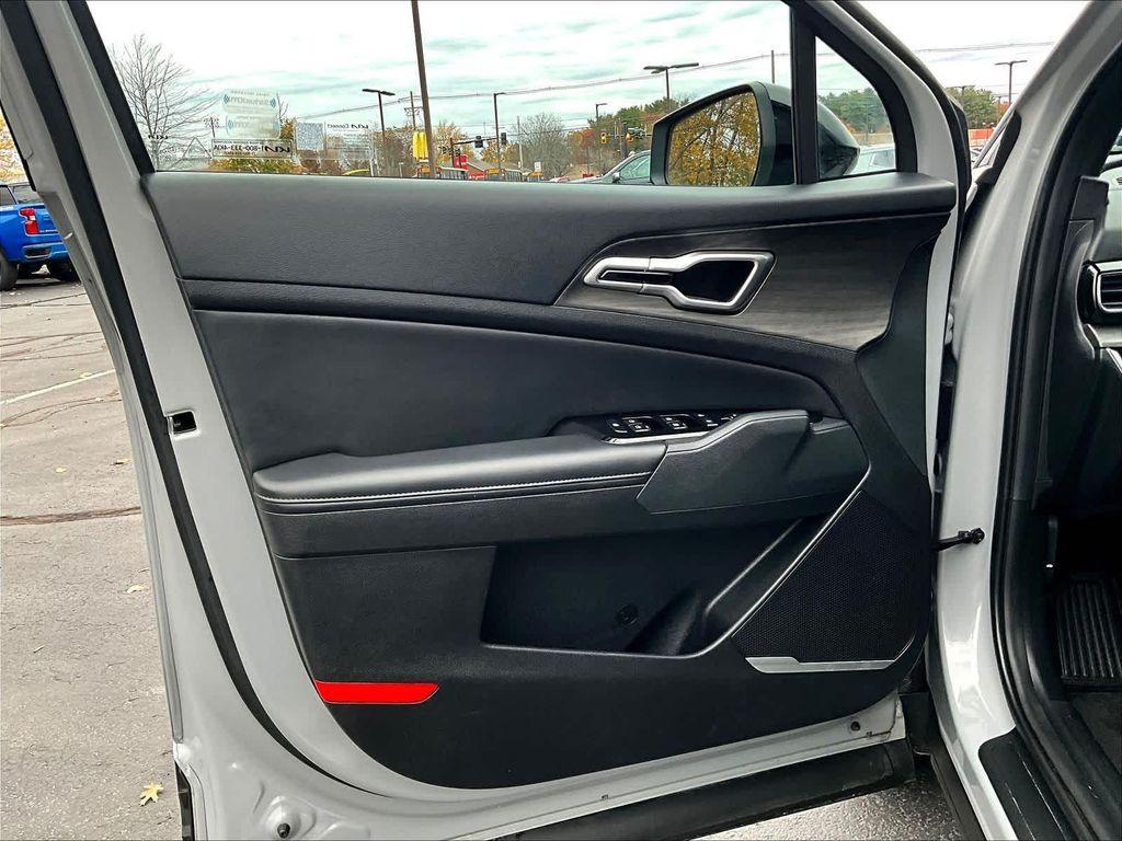 used 2023 Kia Sportage car, priced at $25,300