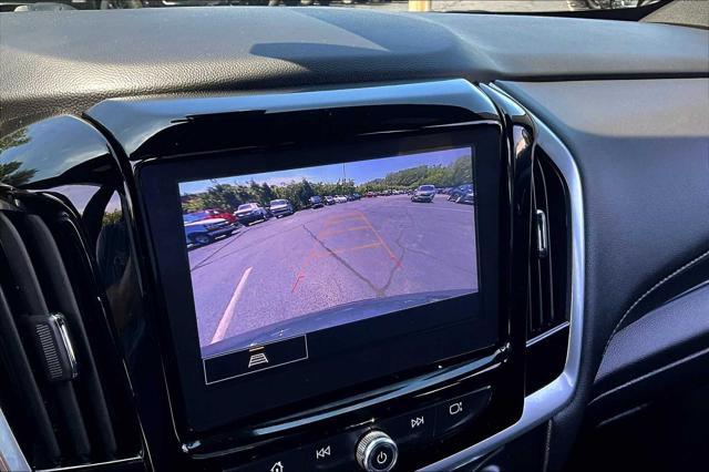 used 2022 Chevrolet Traverse car, priced at $27,443