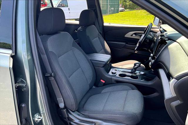 used 2022 Chevrolet Traverse car, priced at $27,443