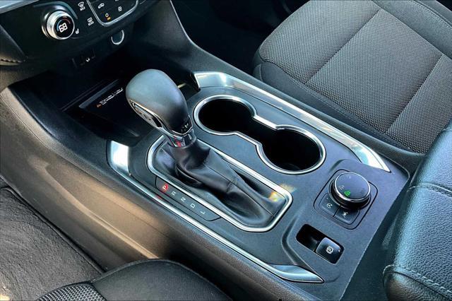 used 2022 Chevrolet Traverse car, priced at $27,443