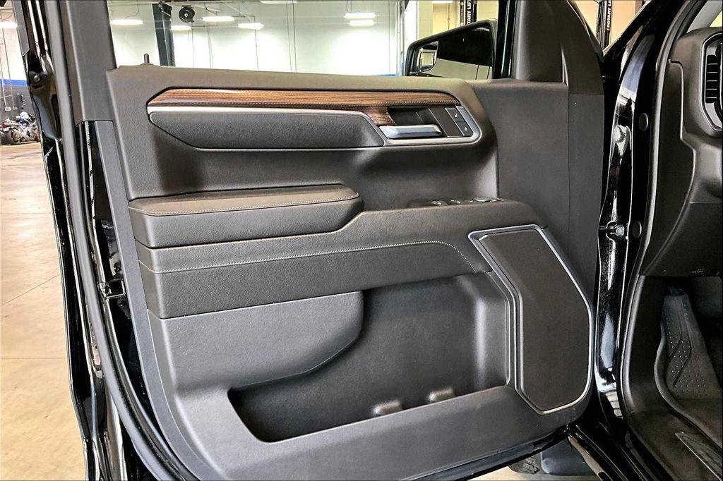 used 2024 Chevrolet Silverado 1500 car, priced at $45,400