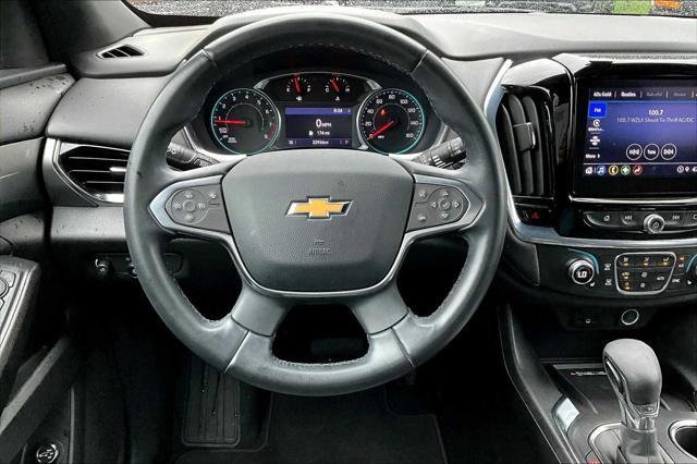 used 2023 Chevrolet Traverse car, priced at $31,874