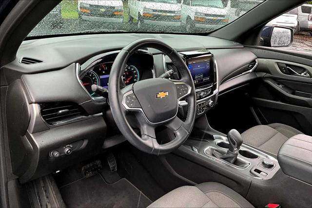 used 2023 Chevrolet Traverse car, priced at $31,874