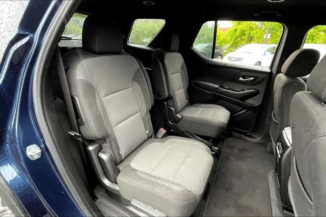 used 2023 Chevrolet Traverse car, priced at $31,874