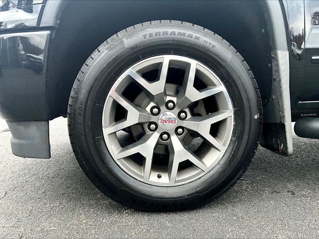 used 2018 GMC Sierra 1500 car, priced at $24,500