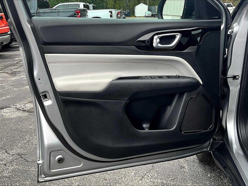 used 2022 Jeep Compass car, priced at $21,996