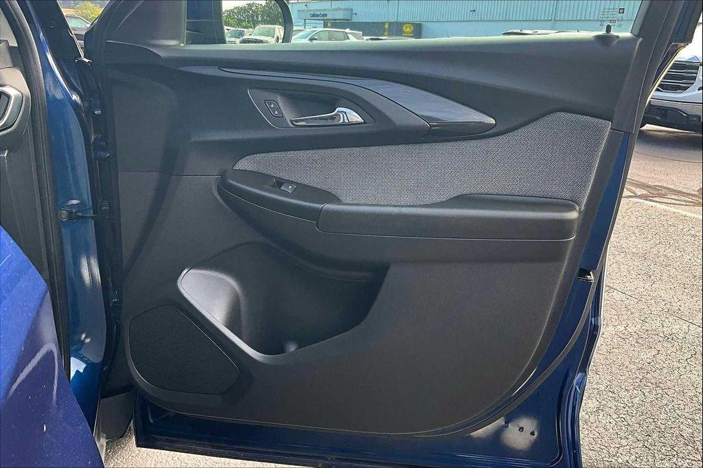 used 2022 Chevrolet TrailBlazer car, priced at $21,956