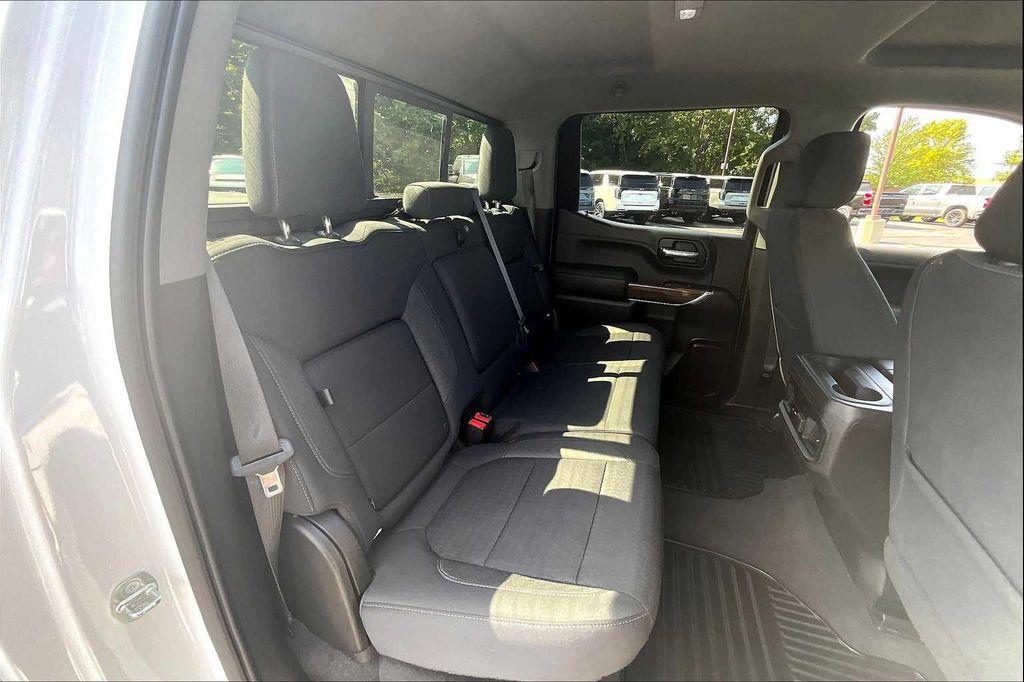 used 2022 Chevrolet Silverado 1500 car, priced at $39,295