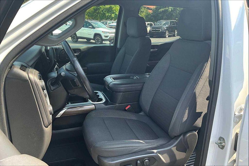 used 2022 Chevrolet Silverado 1500 car, priced at $39,295