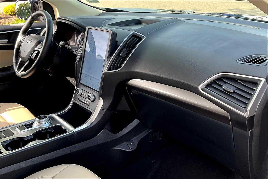 used 2023 Ford Edge car, priced at $22,996